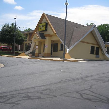 Budget Inn Temple Hills Exterior photo