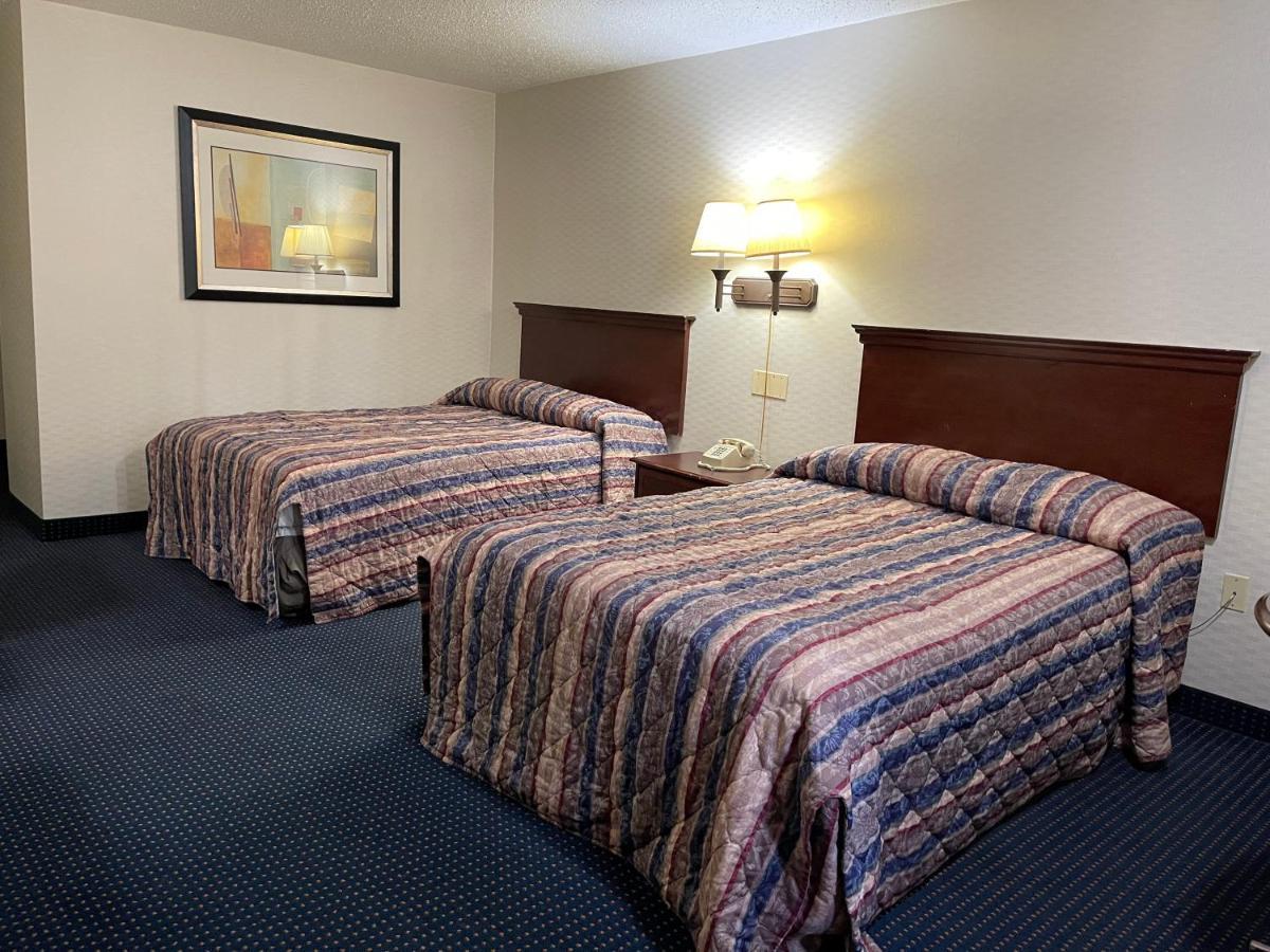 Budget Inn Temple Hills Exterior photo