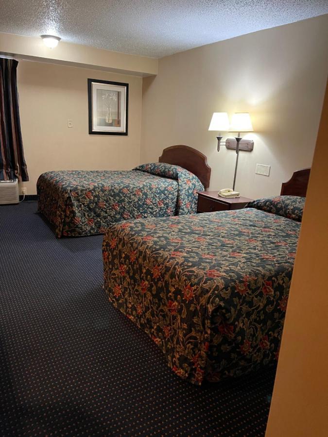 Budget Inn Temple Hills Exterior photo