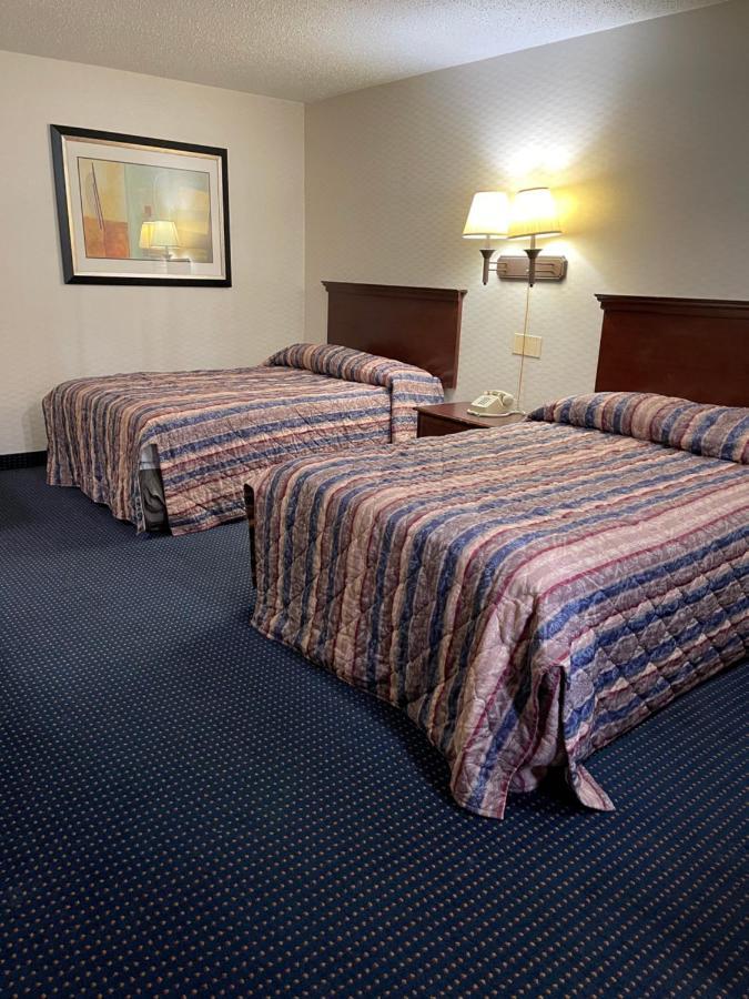 Budget Inn Temple Hills Exterior photo