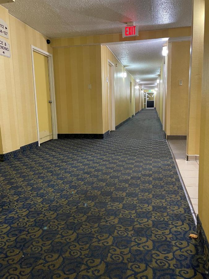 Budget Inn Temple Hills Exterior photo